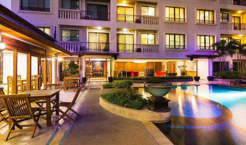 Lasalle Suites Hotel & Residence Bangkok Exterior foto
