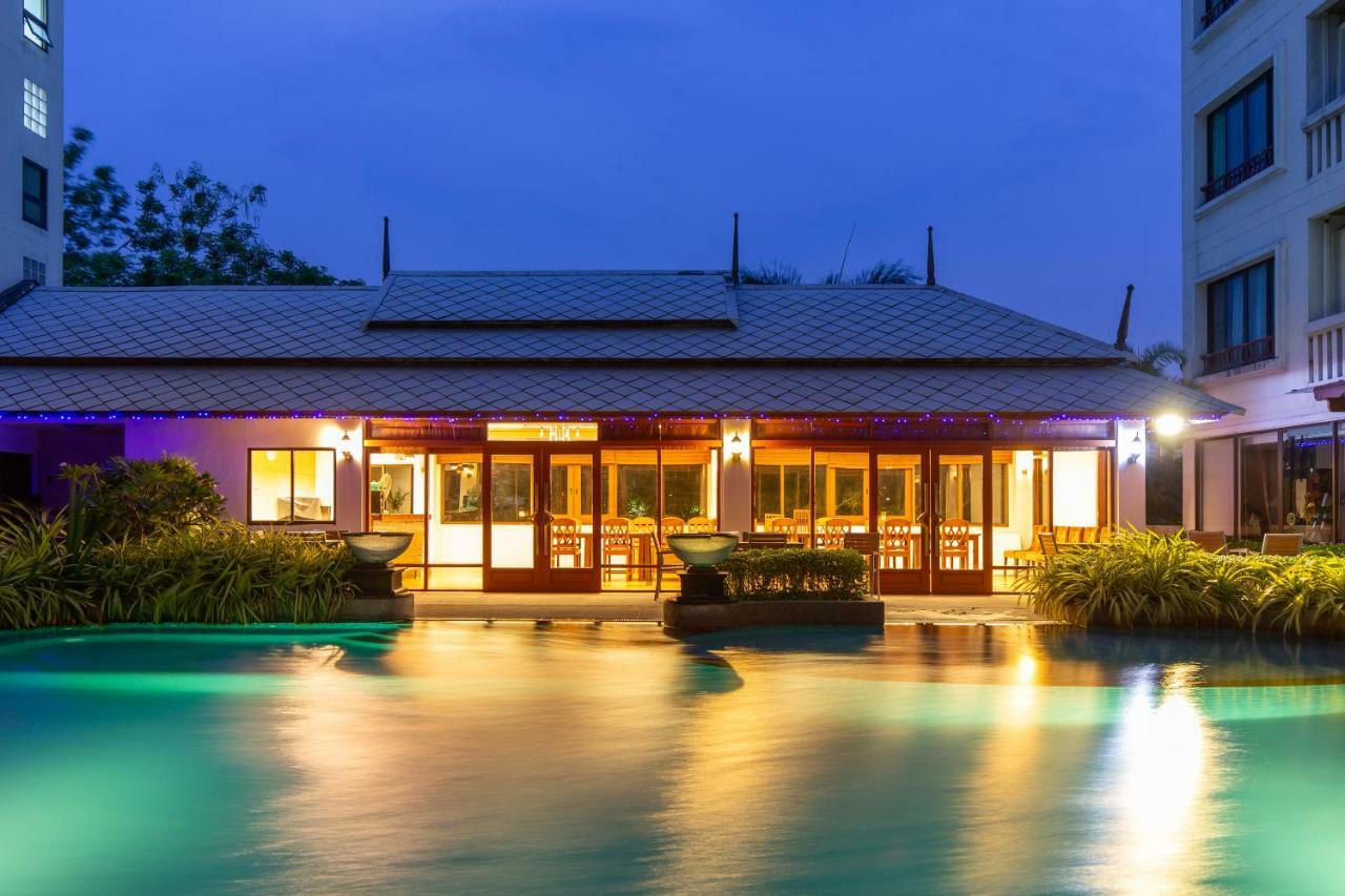 Lasalle Suites Hotel & Residence Bangkok Exterior foto